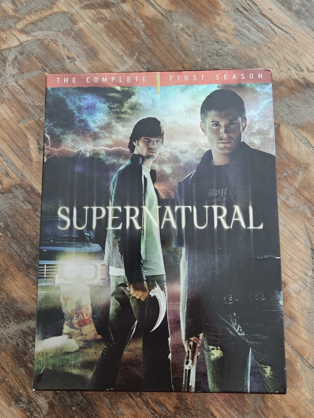 Supernatural The Complete First Season DVD - Black, Green 6 Cds